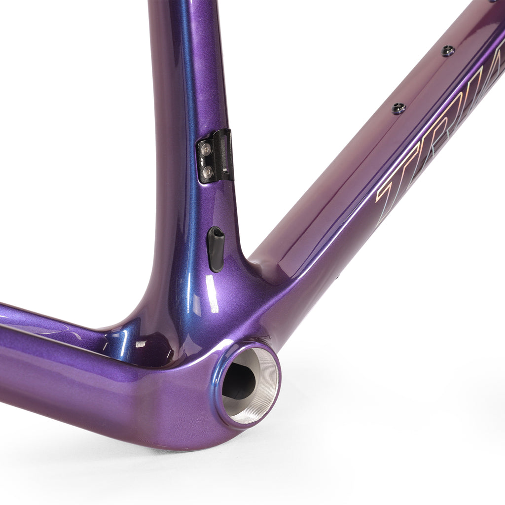 ICAN Graro gravel bike frame in chameleon W2311 paintjob with 0mm offset seat post TRIAERO